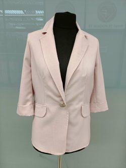 a227037c-6180-400f-81f4-8a4b65784c2c-1_all_8123